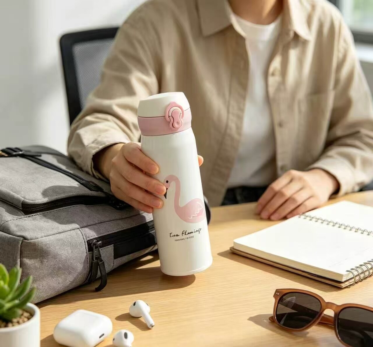 Pink Feather Flamingo Eco-Friendly Thermos 2