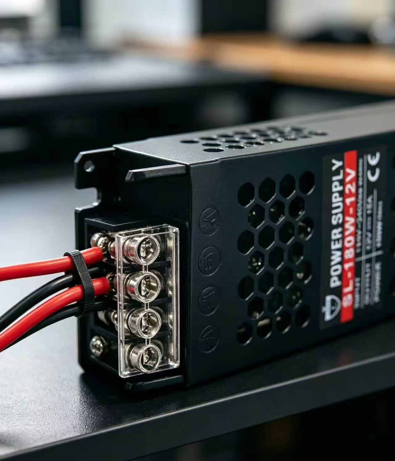 18 0W DC Power Supply 4