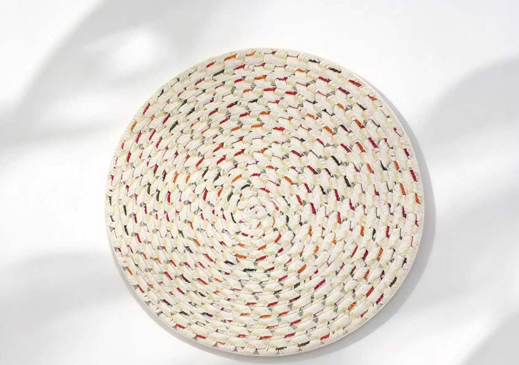 Caiyu Hand-Knitted Round Mat
