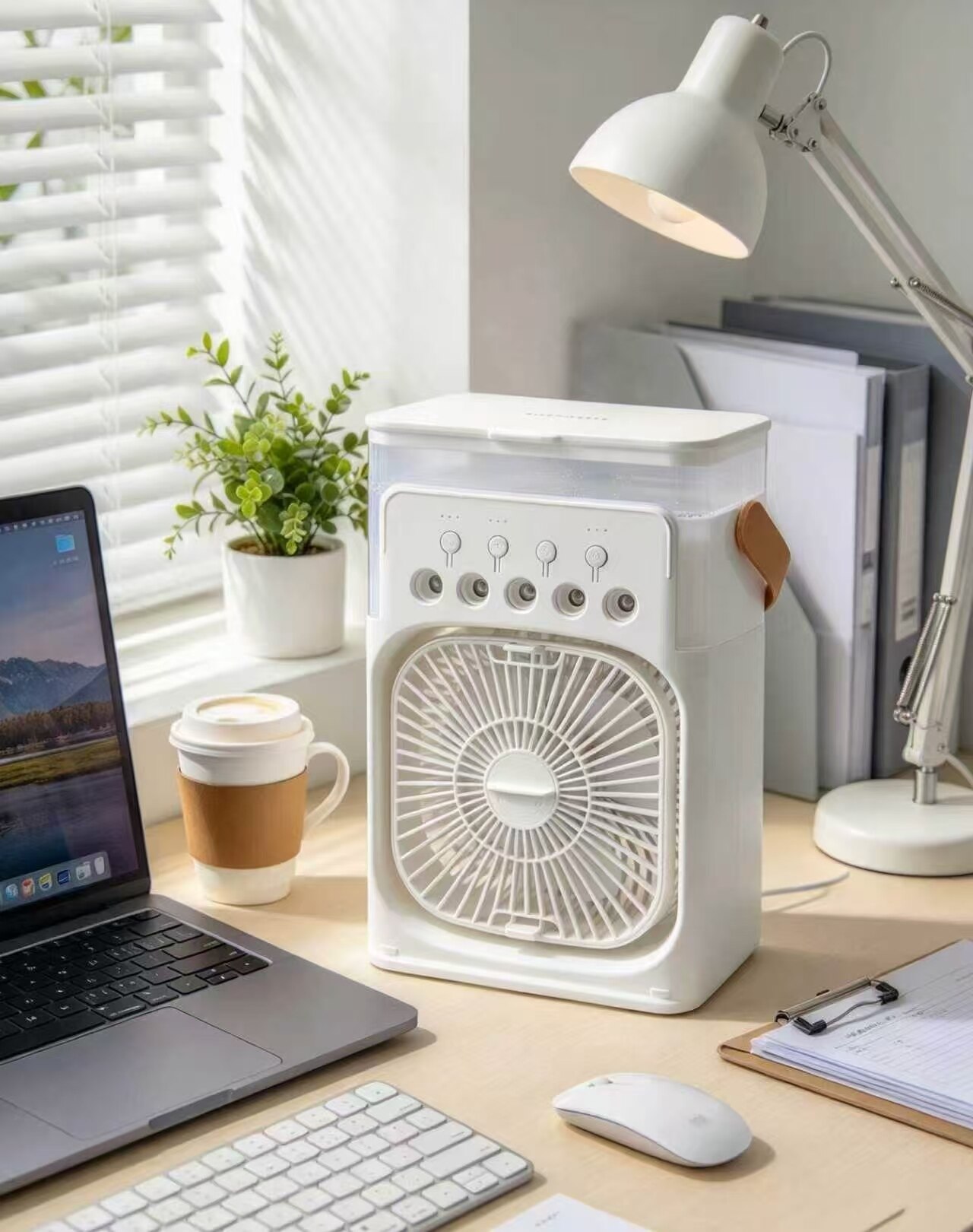 Ice Fog White Desk Fan 3