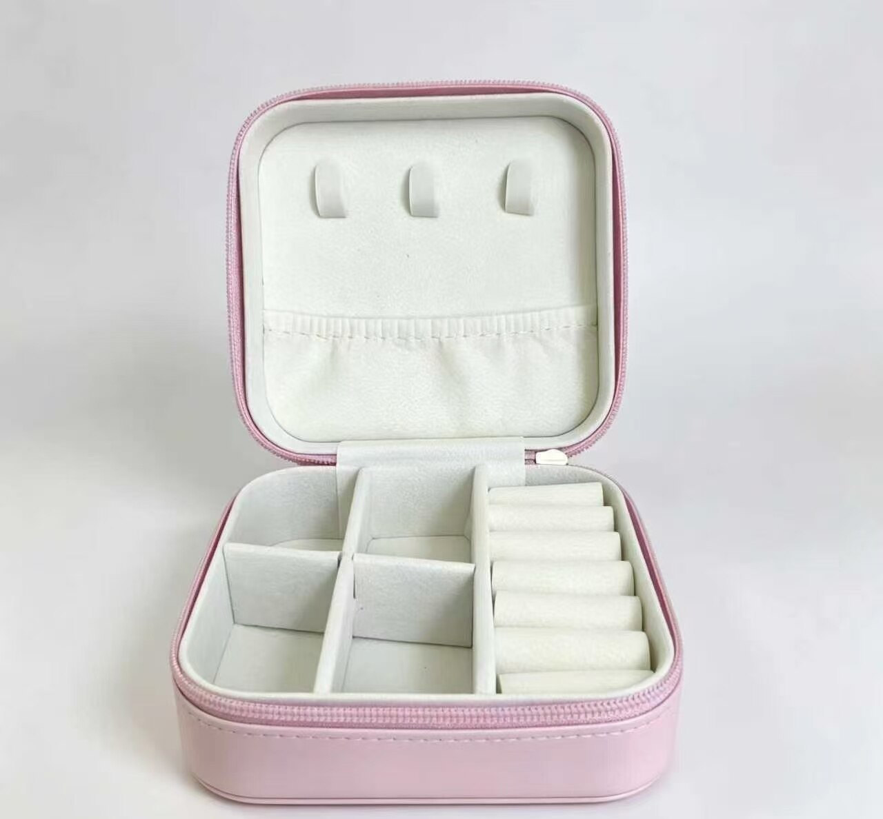 Pink Sakura Dogra Chain Jewelry Bag 2