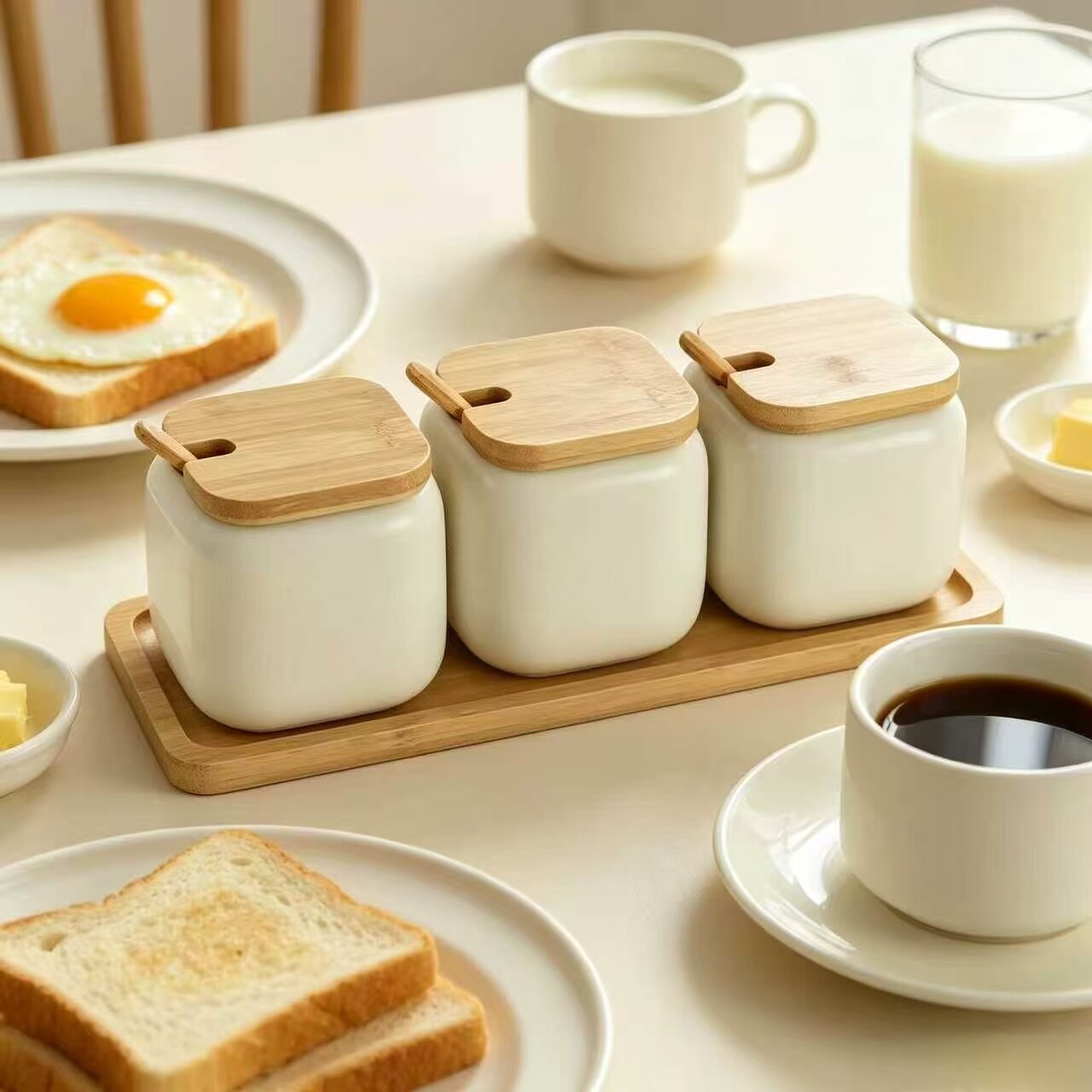 Three-Compartment Square Lid Spice Jar Set 3