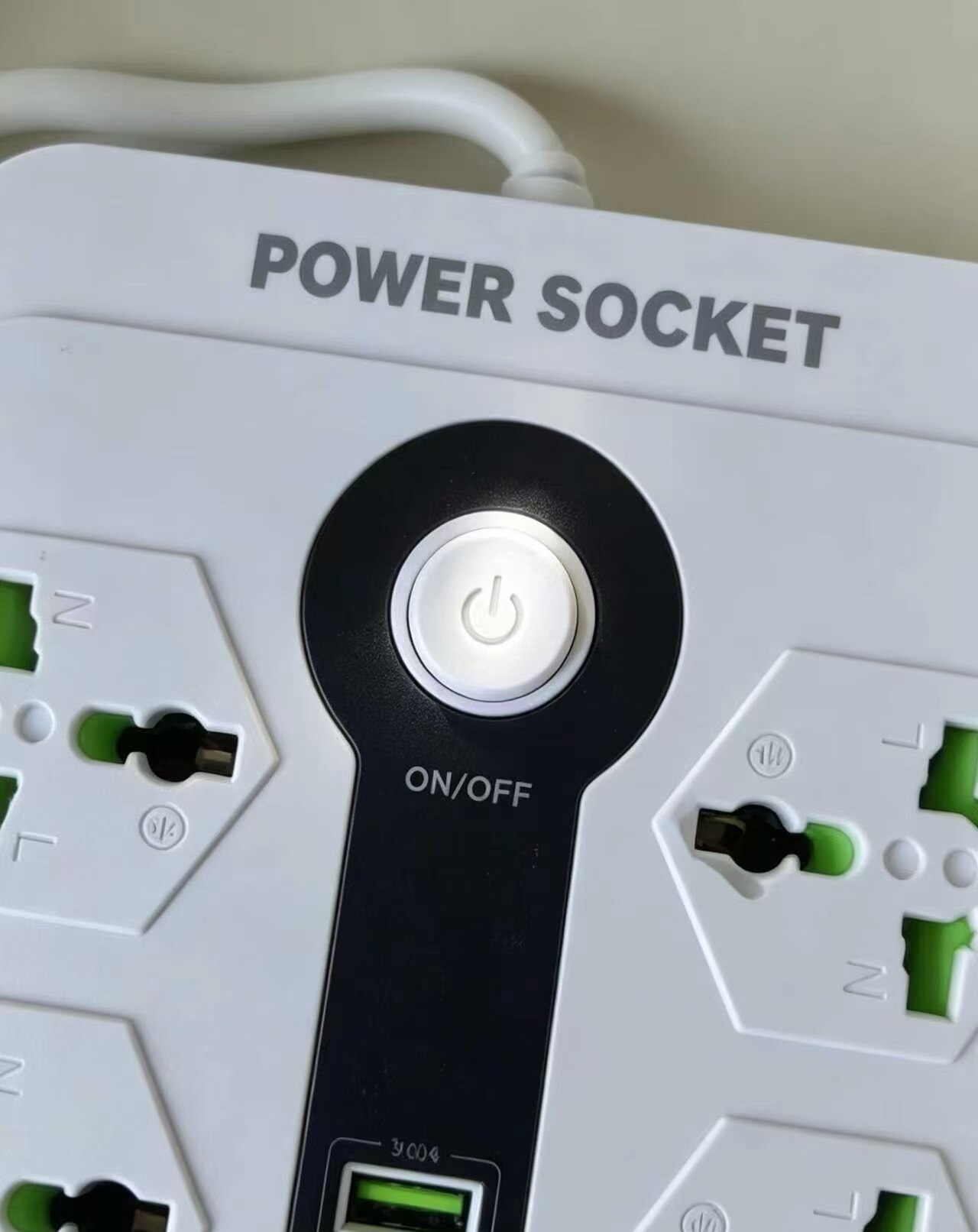 Multi-port Fast Charging Desktop Outlet 5