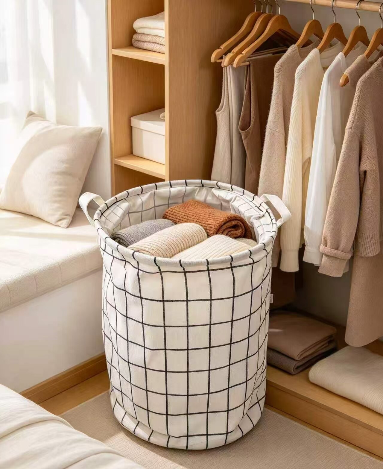Black and White Vertical Storage Bin 3