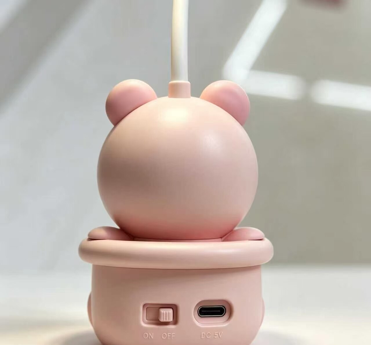 Cute & Energetic Reading Lamp 5