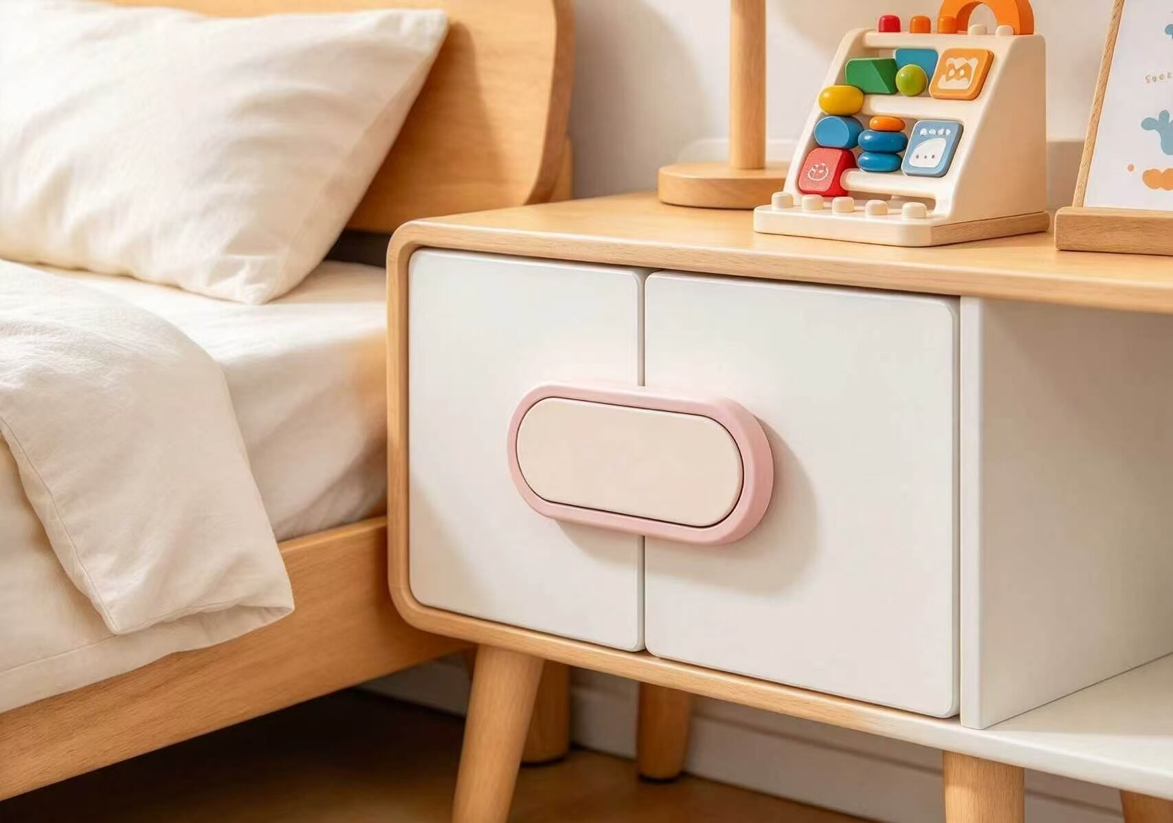 Soft Pink Smart Safety Buckle 3