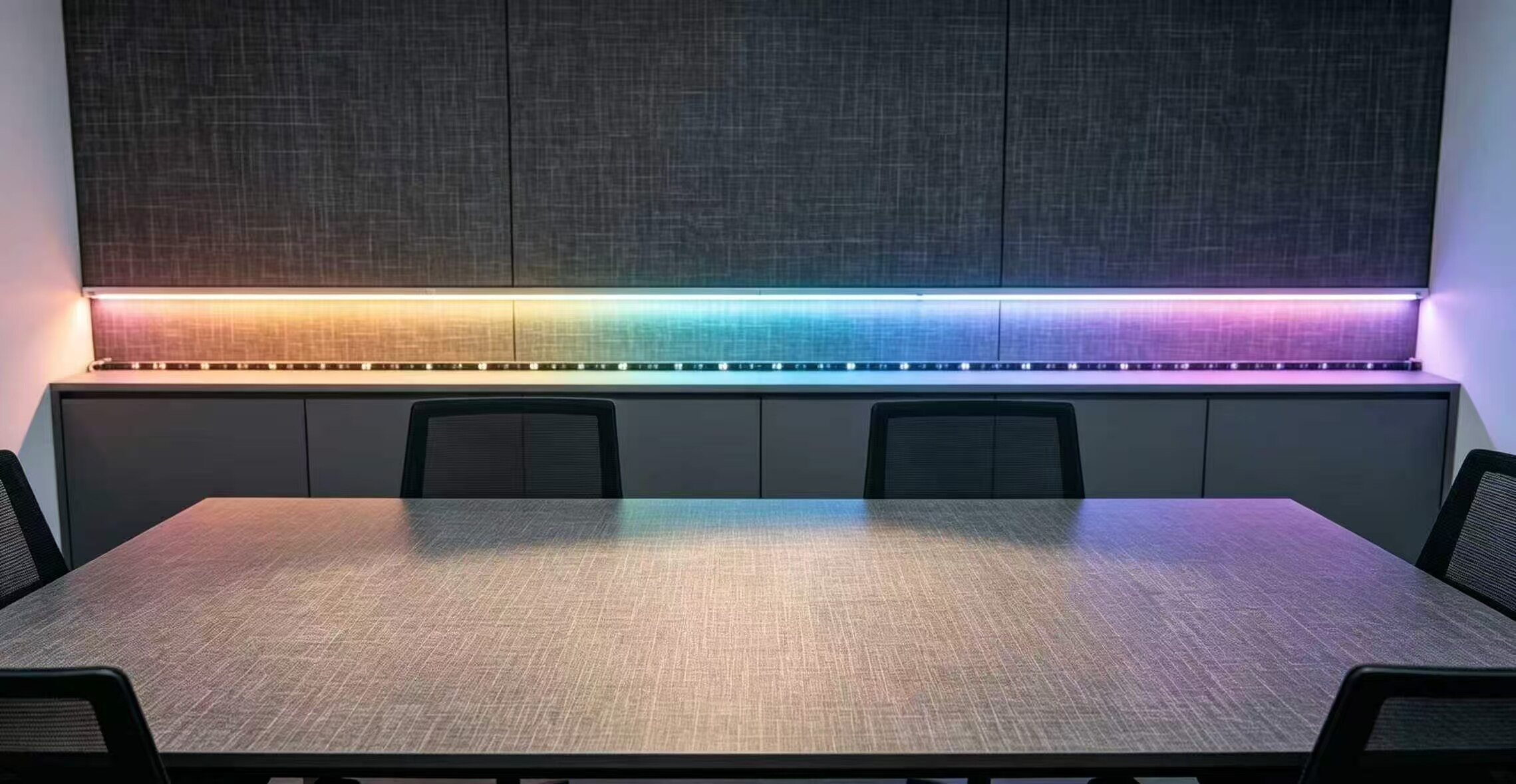 Aura Smart Control Ambient Light Strip 2