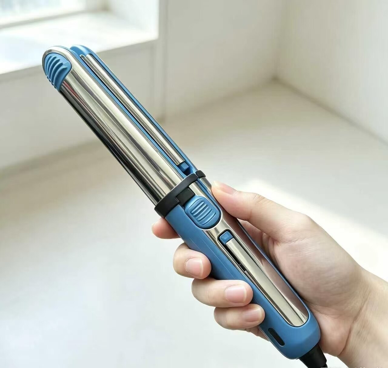 Aqua Direct Curling Iron 5