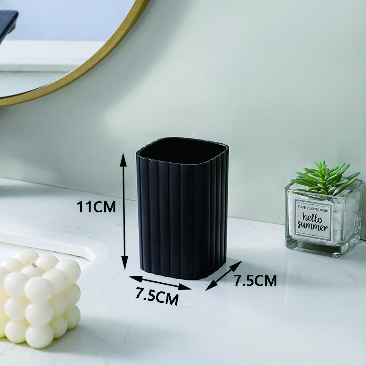 Luxury Vertical-Striped Bathroom Set 7