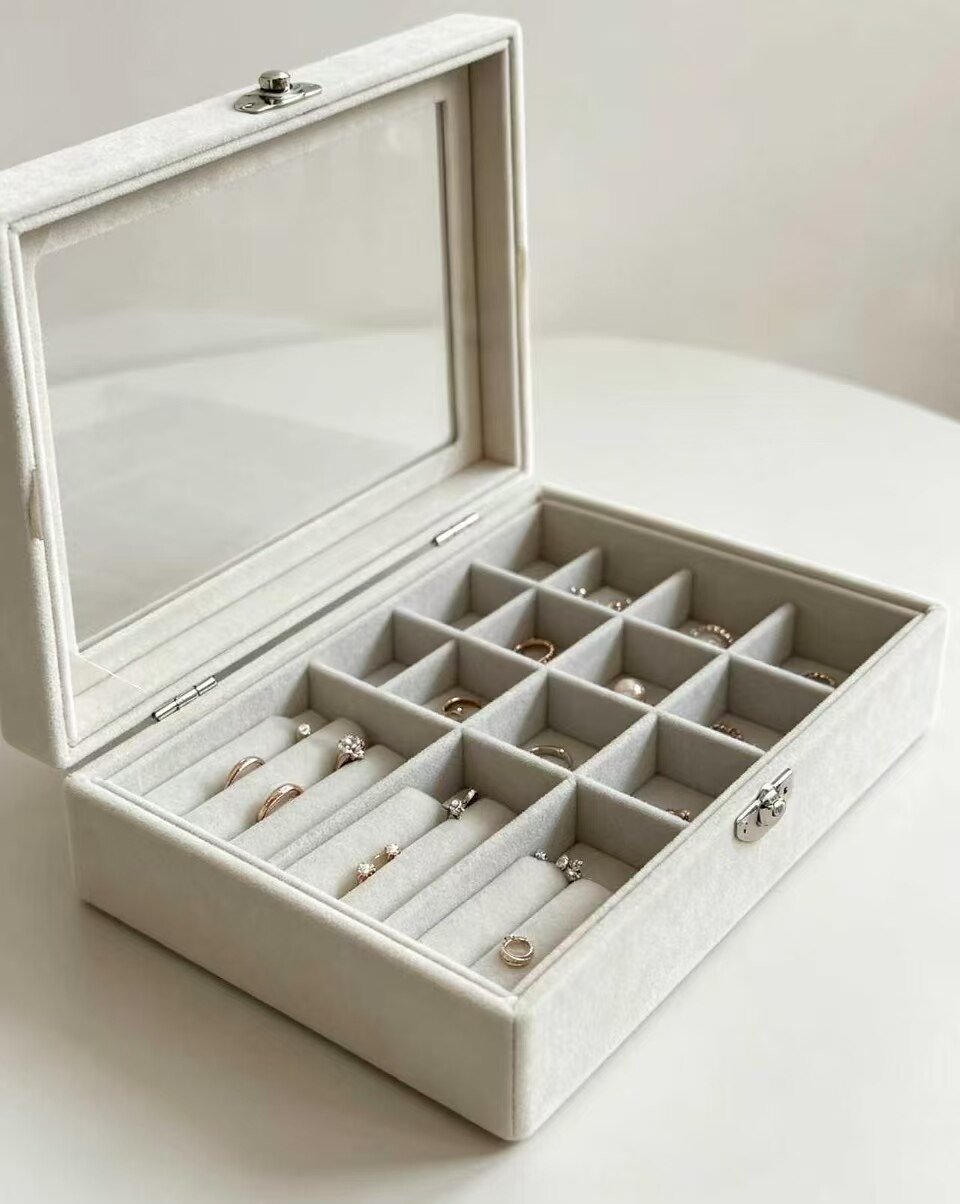 Velvet Jewelry Box 2