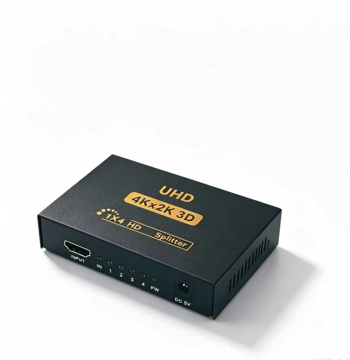 HD 1x4 Splitter