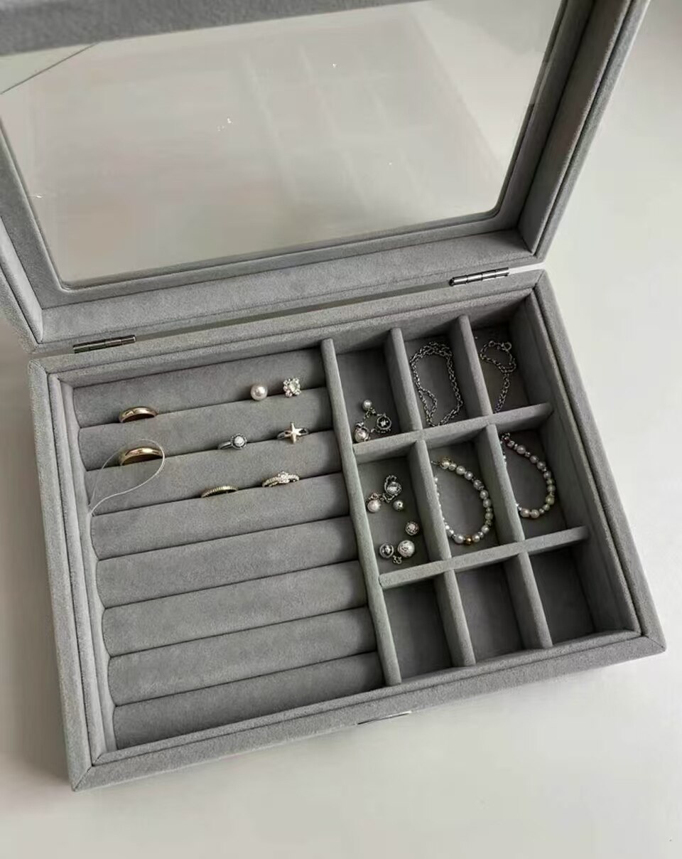 Velvet Jewelry Box with Window 4