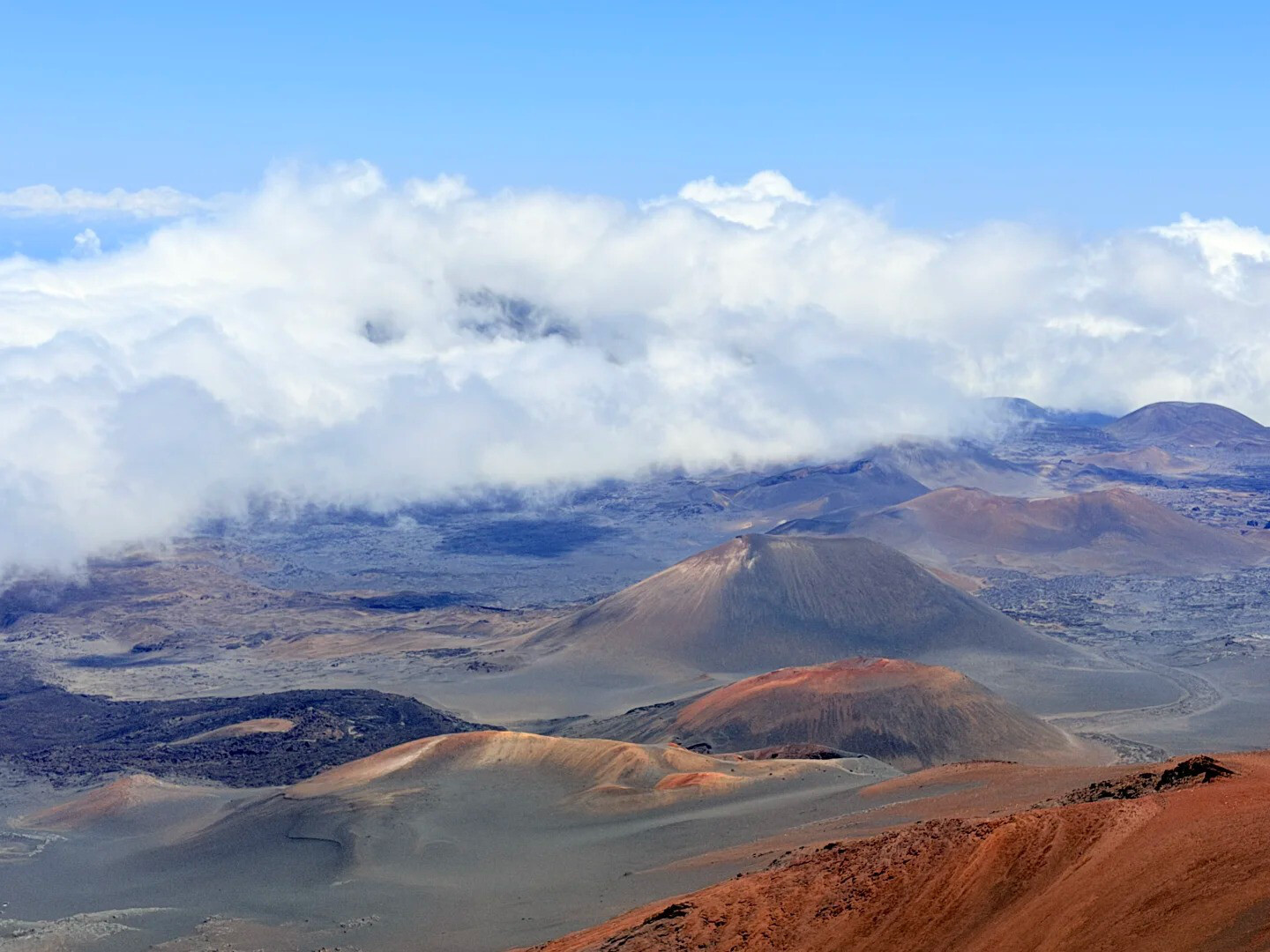 哈雷阿卡拉火山