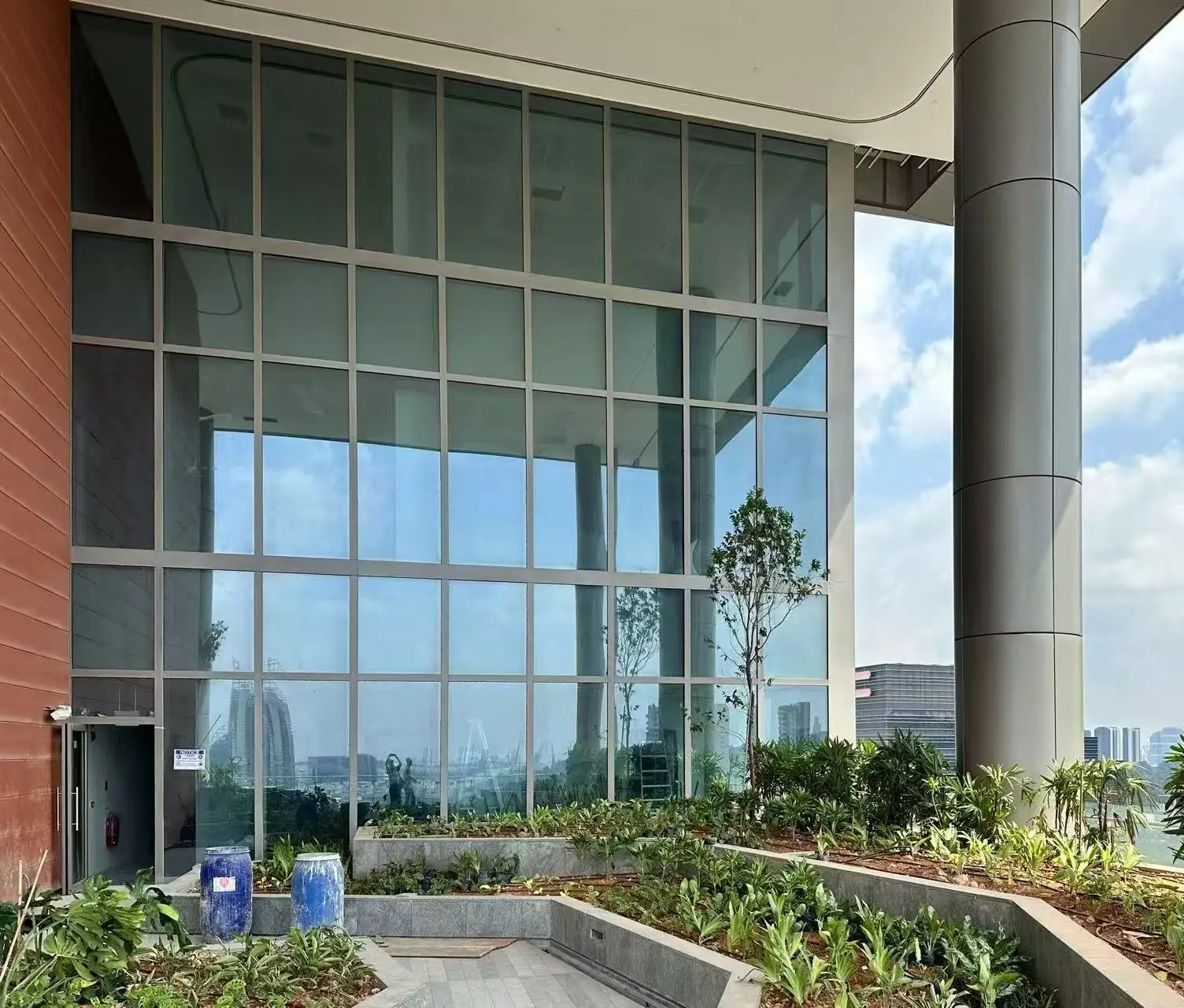 EI120+12A+8Low-e, outdoor curtain wall, 780 m²