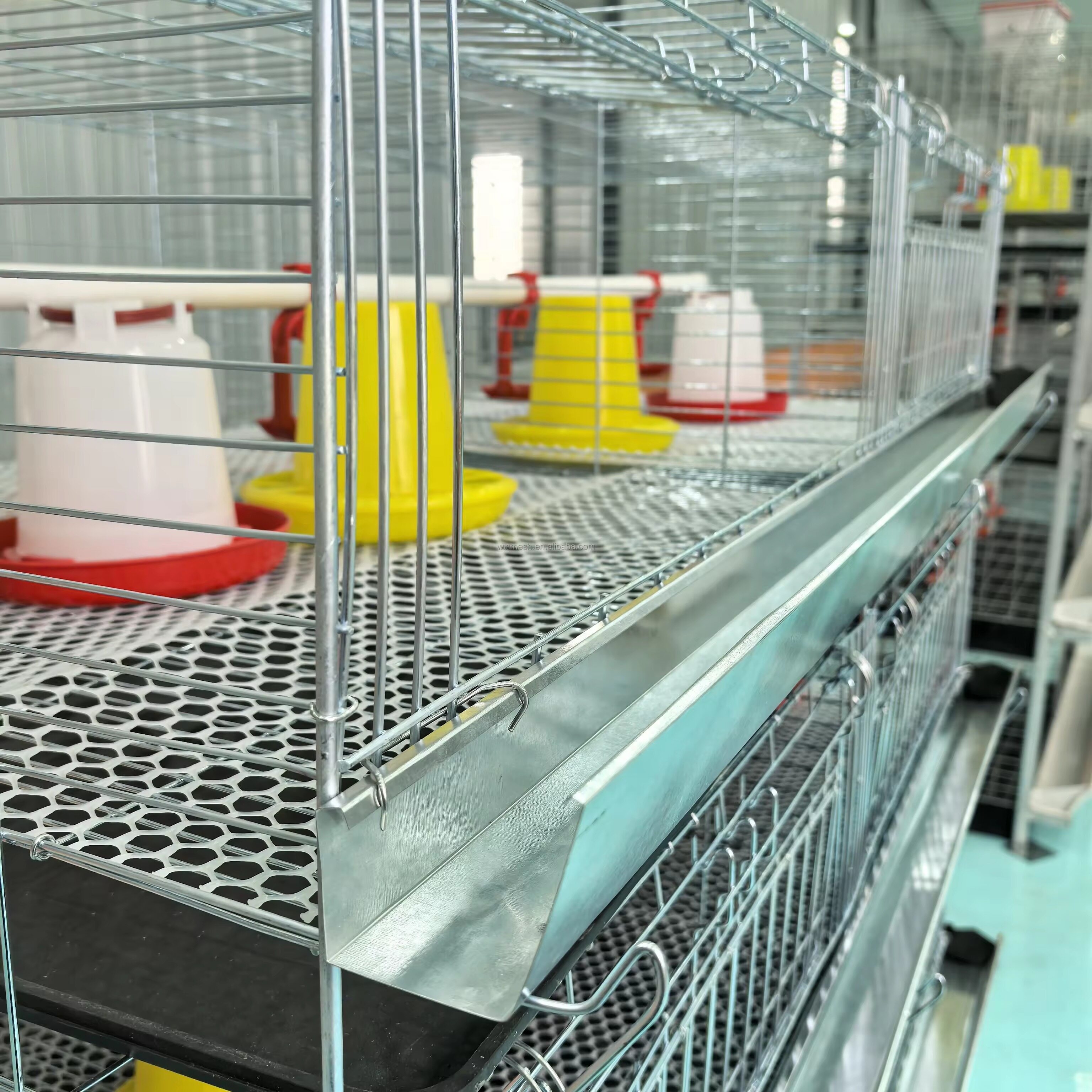 Brooder Chicken Cage view 1