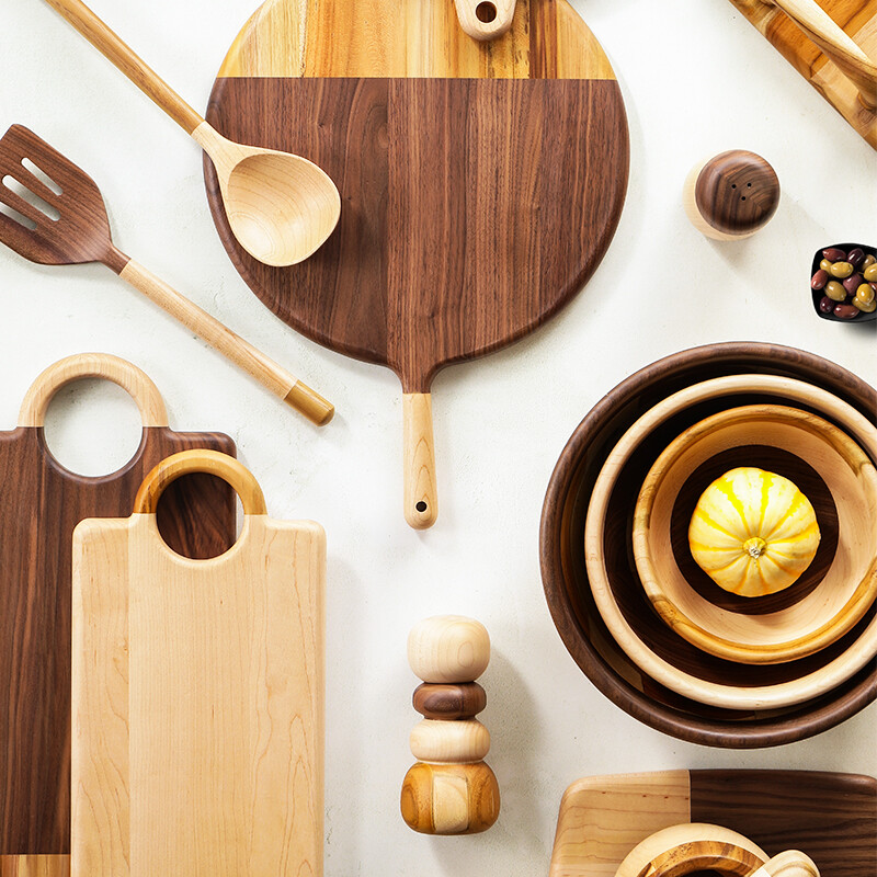 THREE-TONE WOOD