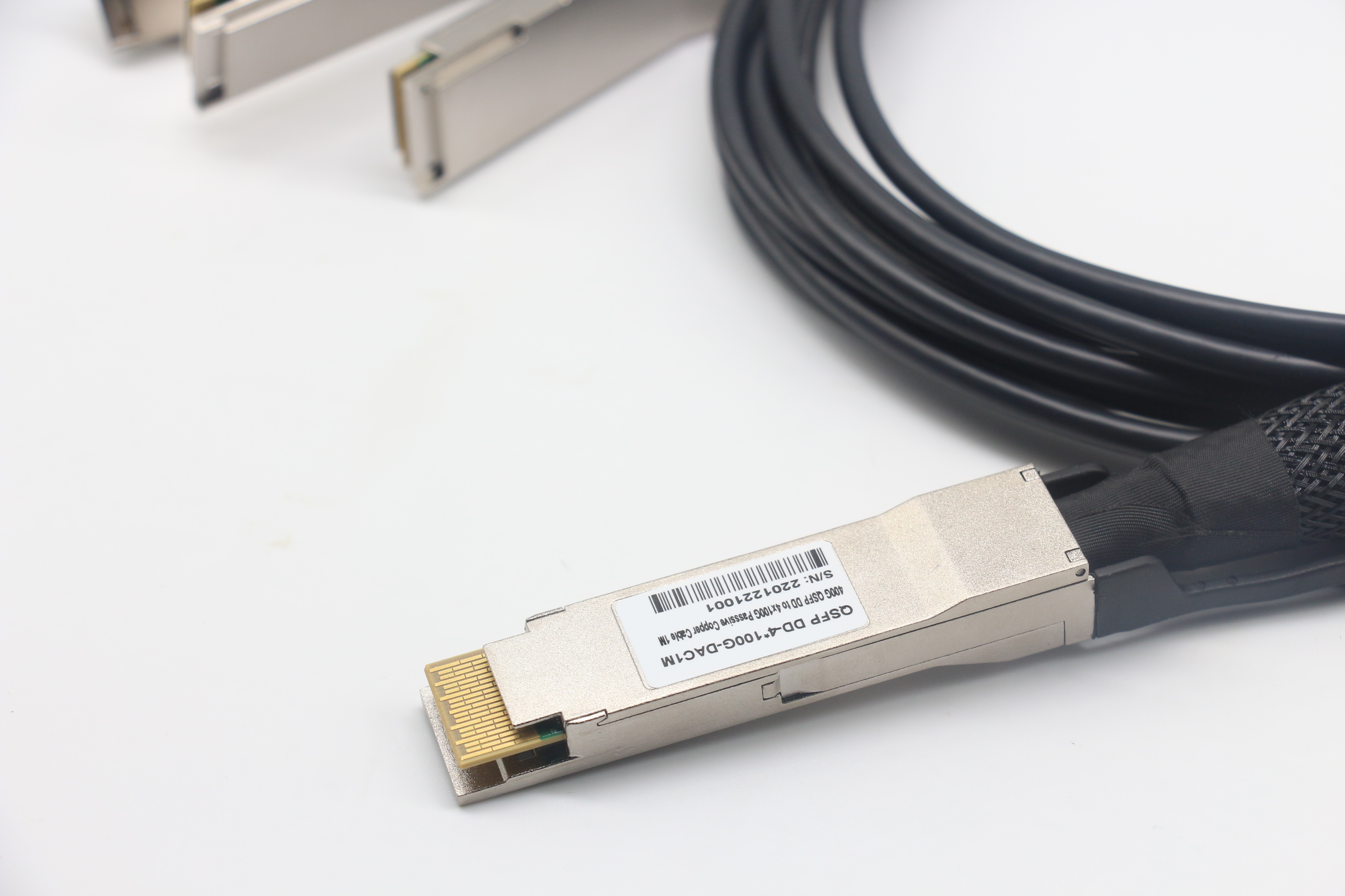 400G QSFP-DD to 4QSFP56 passive cable thumbnail 2