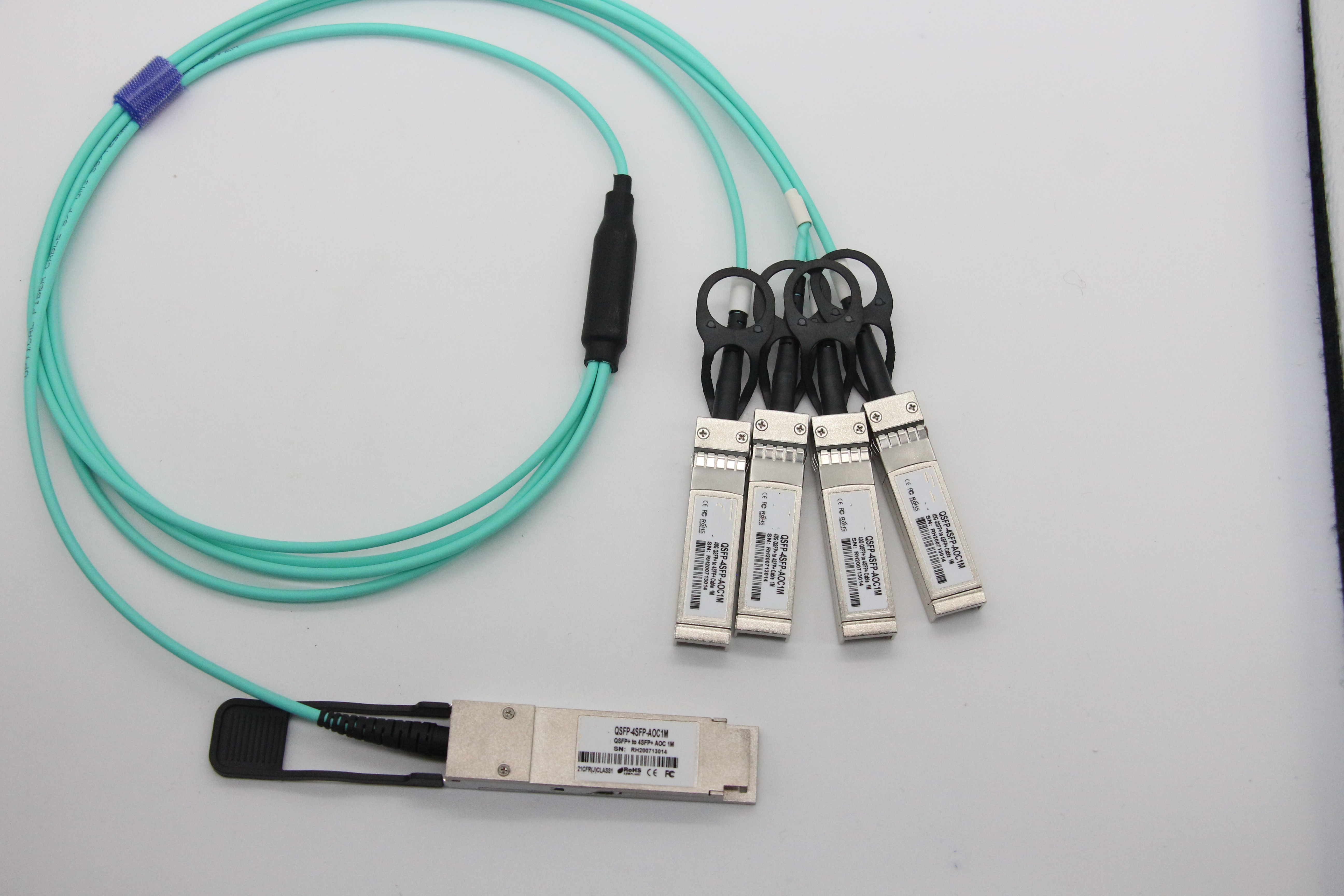 40G QSFP to 4SFP AOC Cable