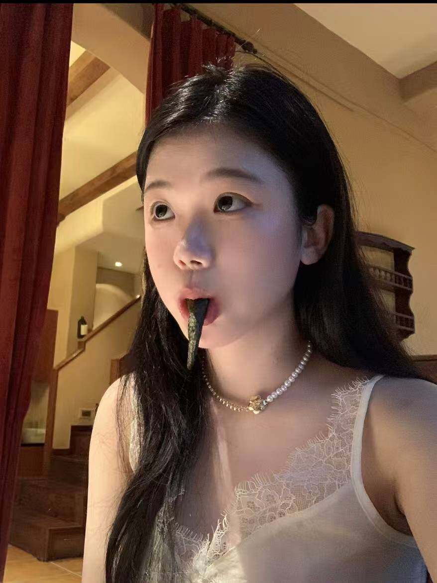 小迪照片1