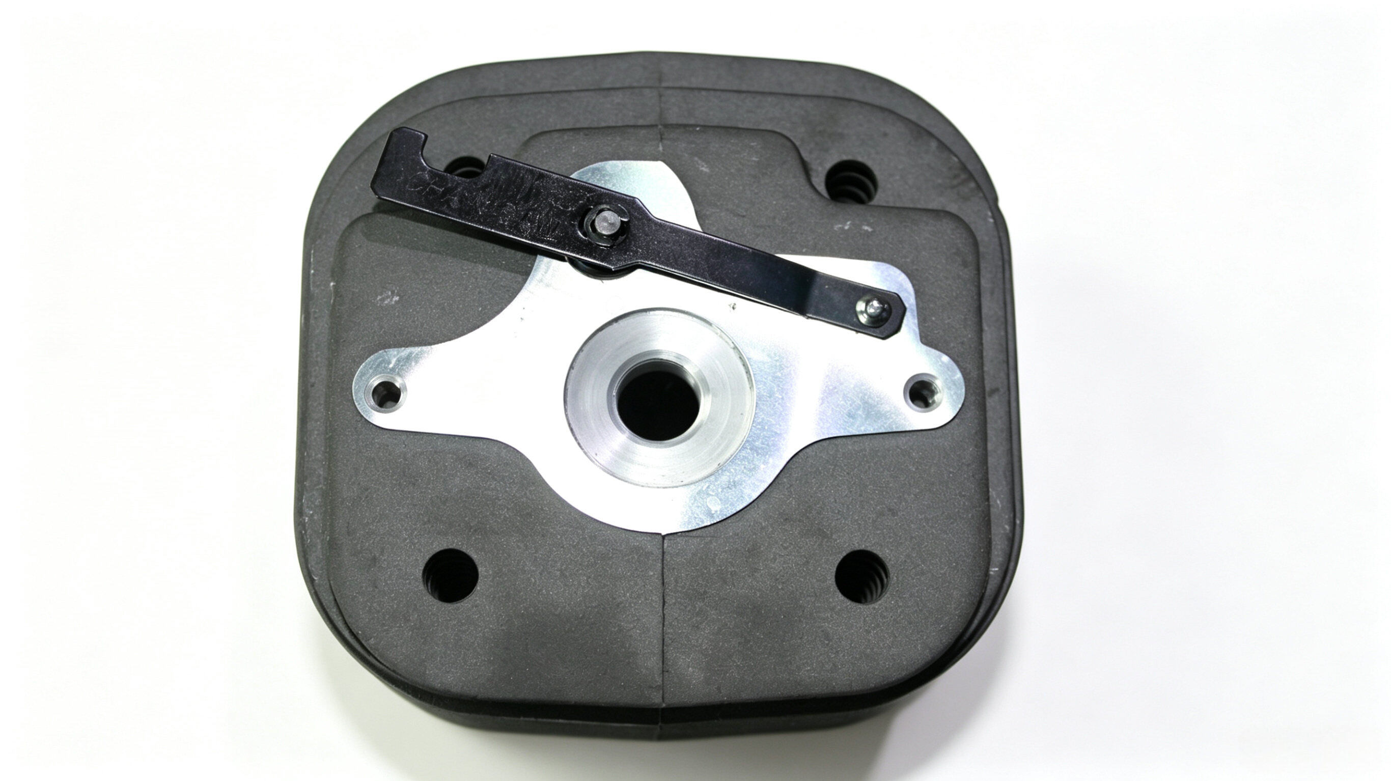 070 Chainsaw Cyinder view 3