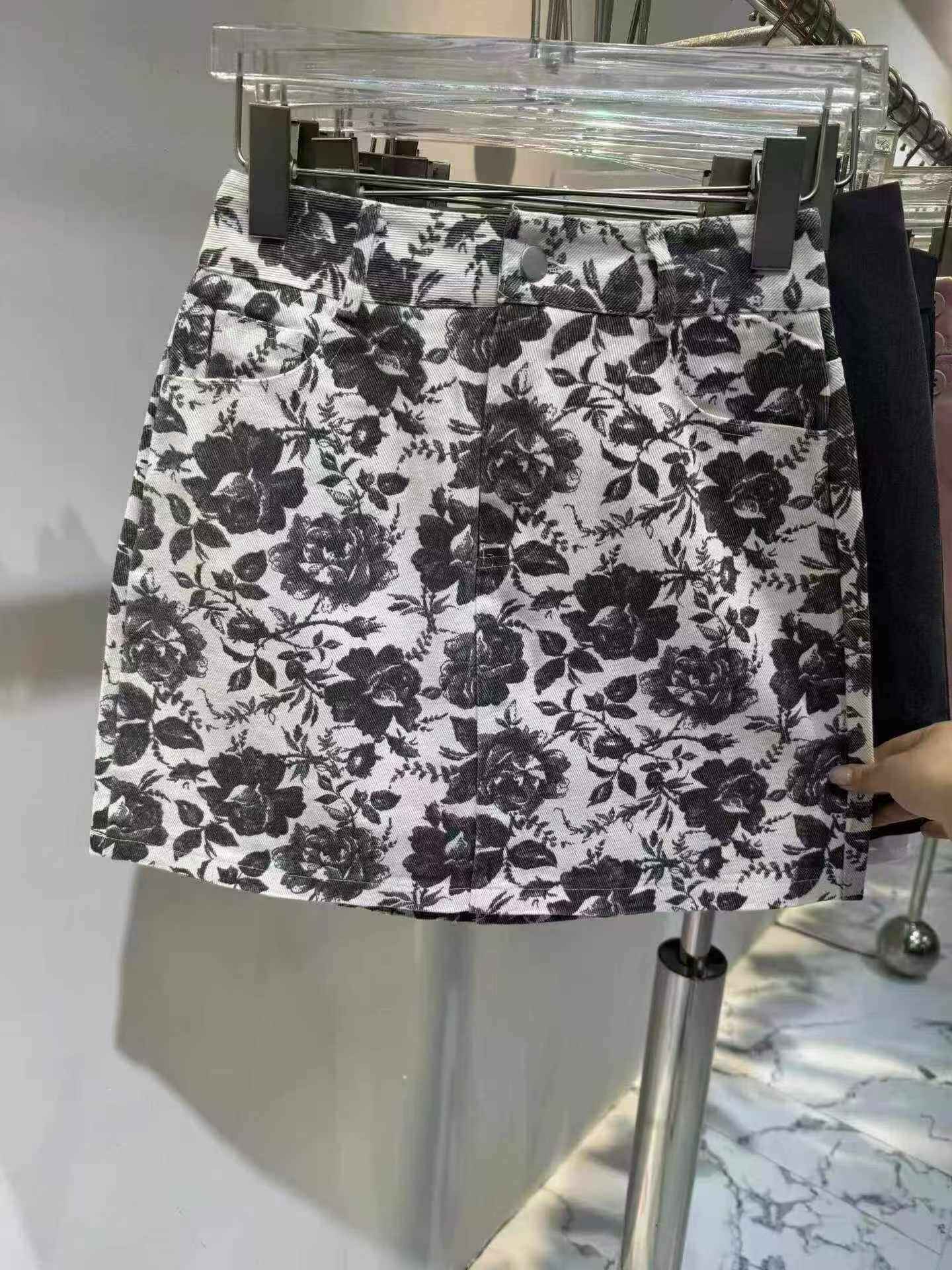Floral Print A-Line Skirt