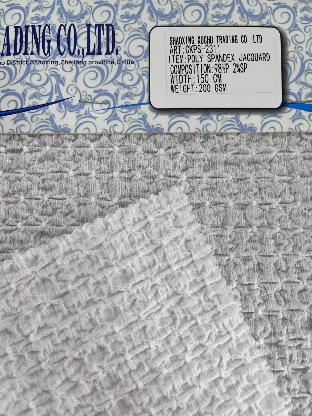 TRICOT JACQUARD