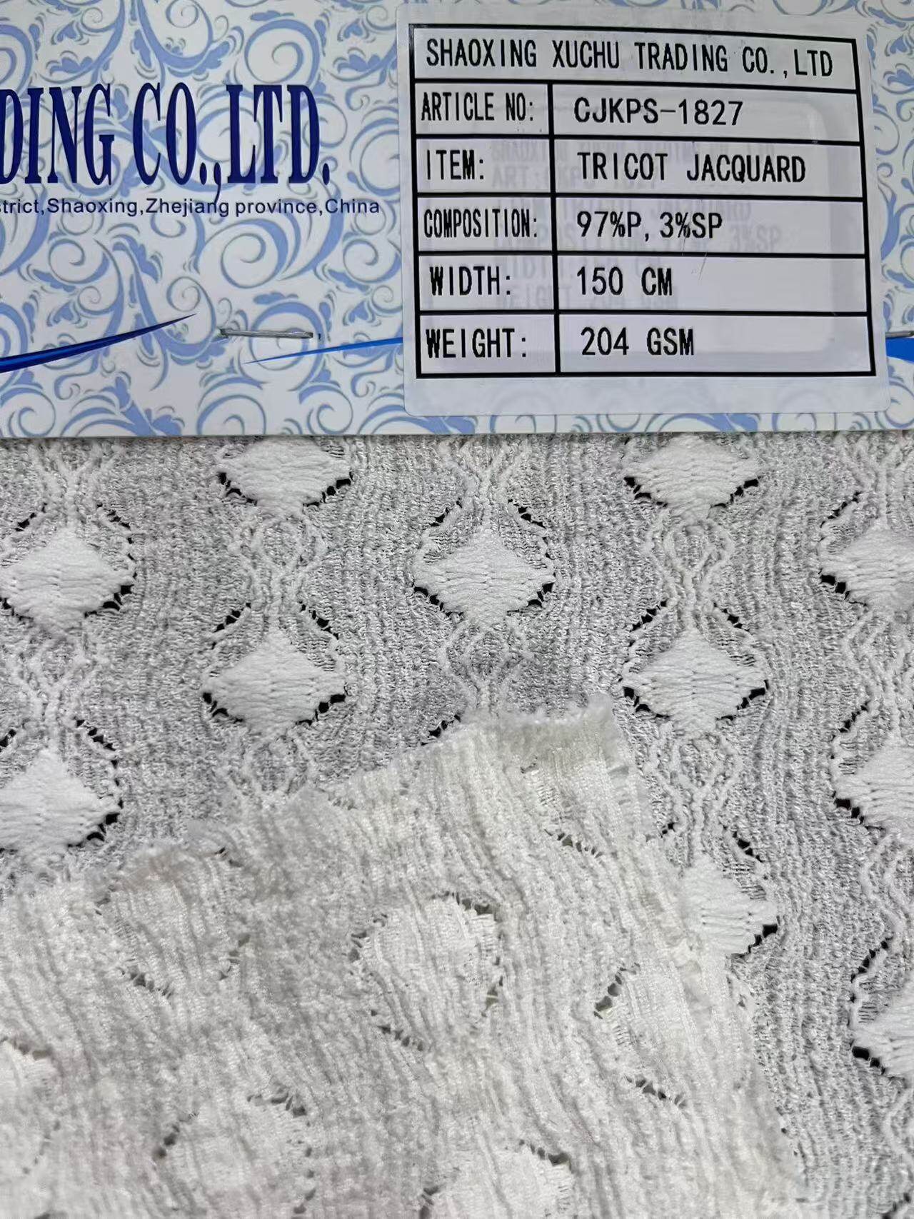 TRICOT JACQUARD