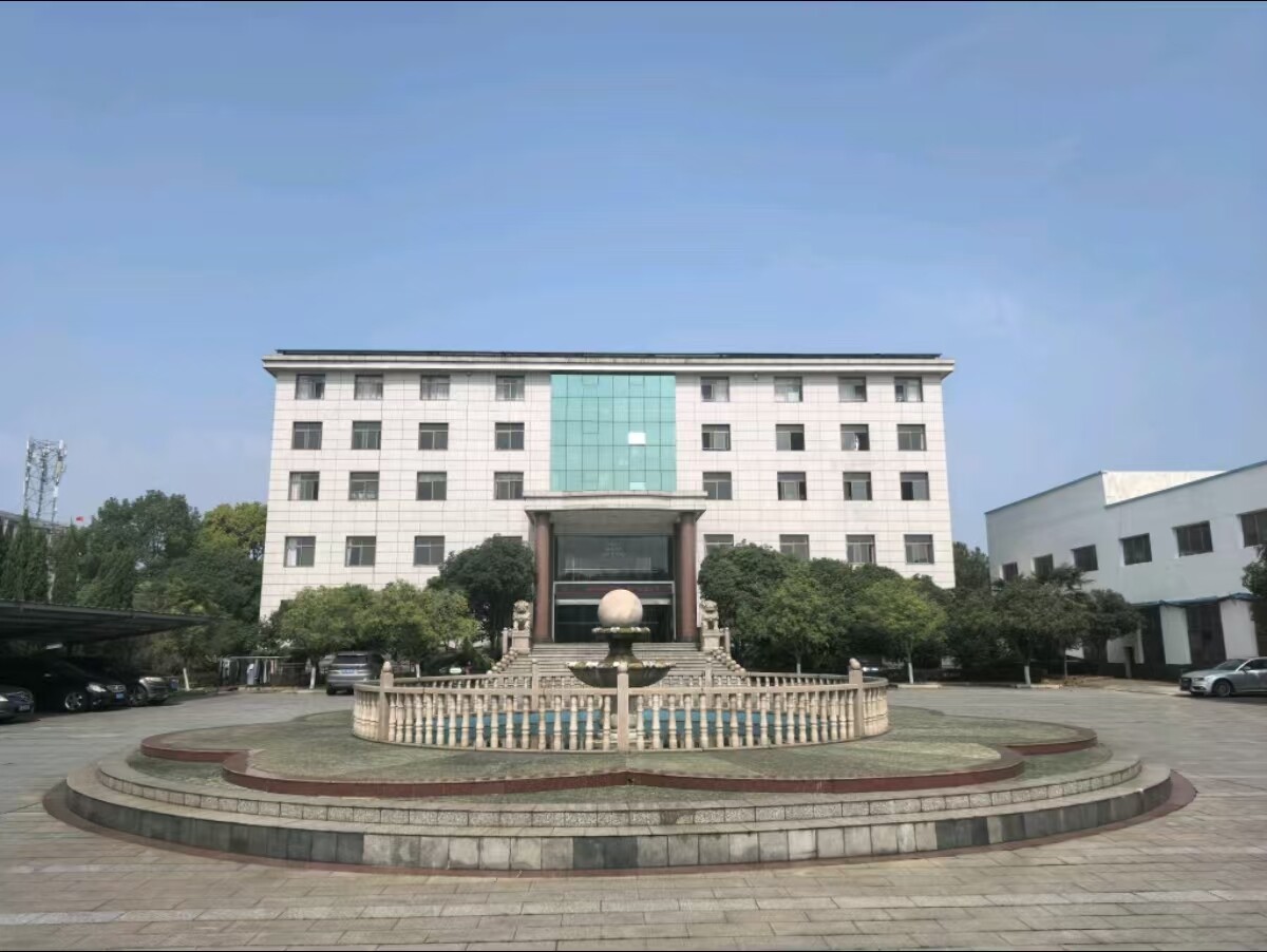 Stainless steel production facility