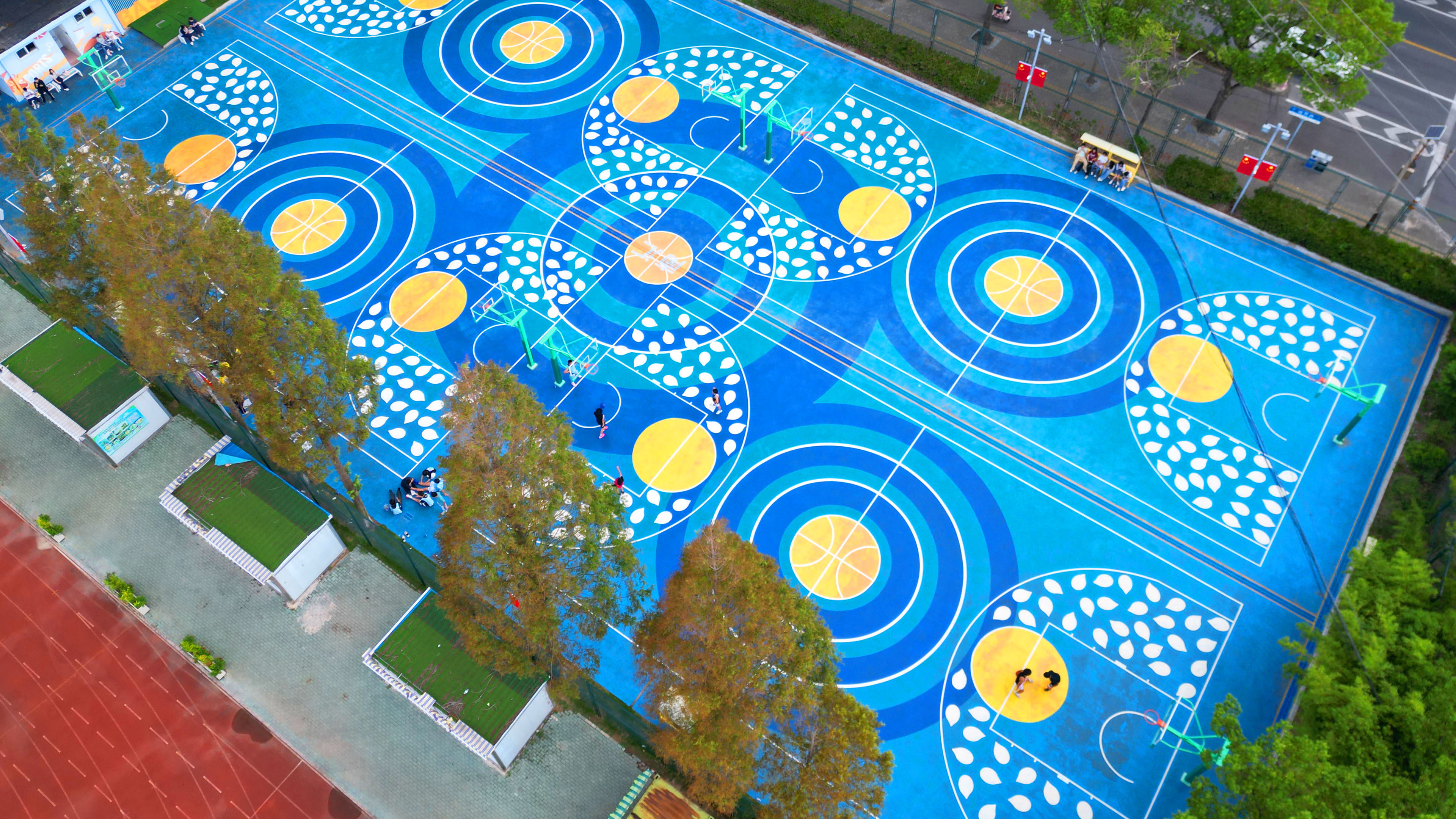 Shanghai Chengcai Comprehensive High School Campus Environment - Basketball Court