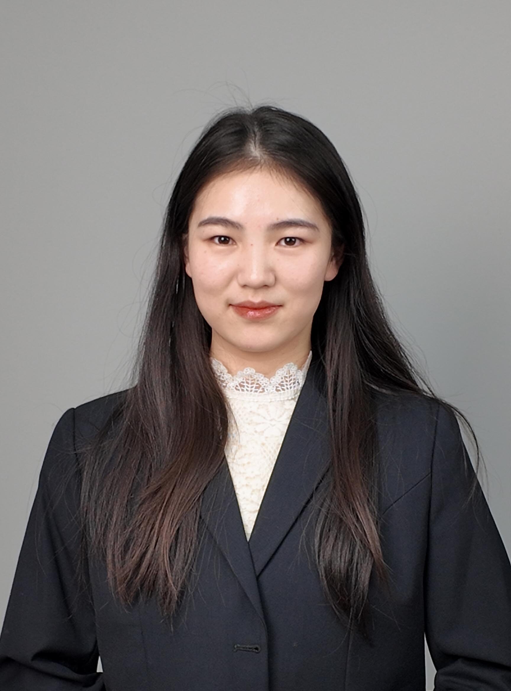 Sun Xueqian, Political Science Teacher at Shanghai Chengcai Comprehensive High School