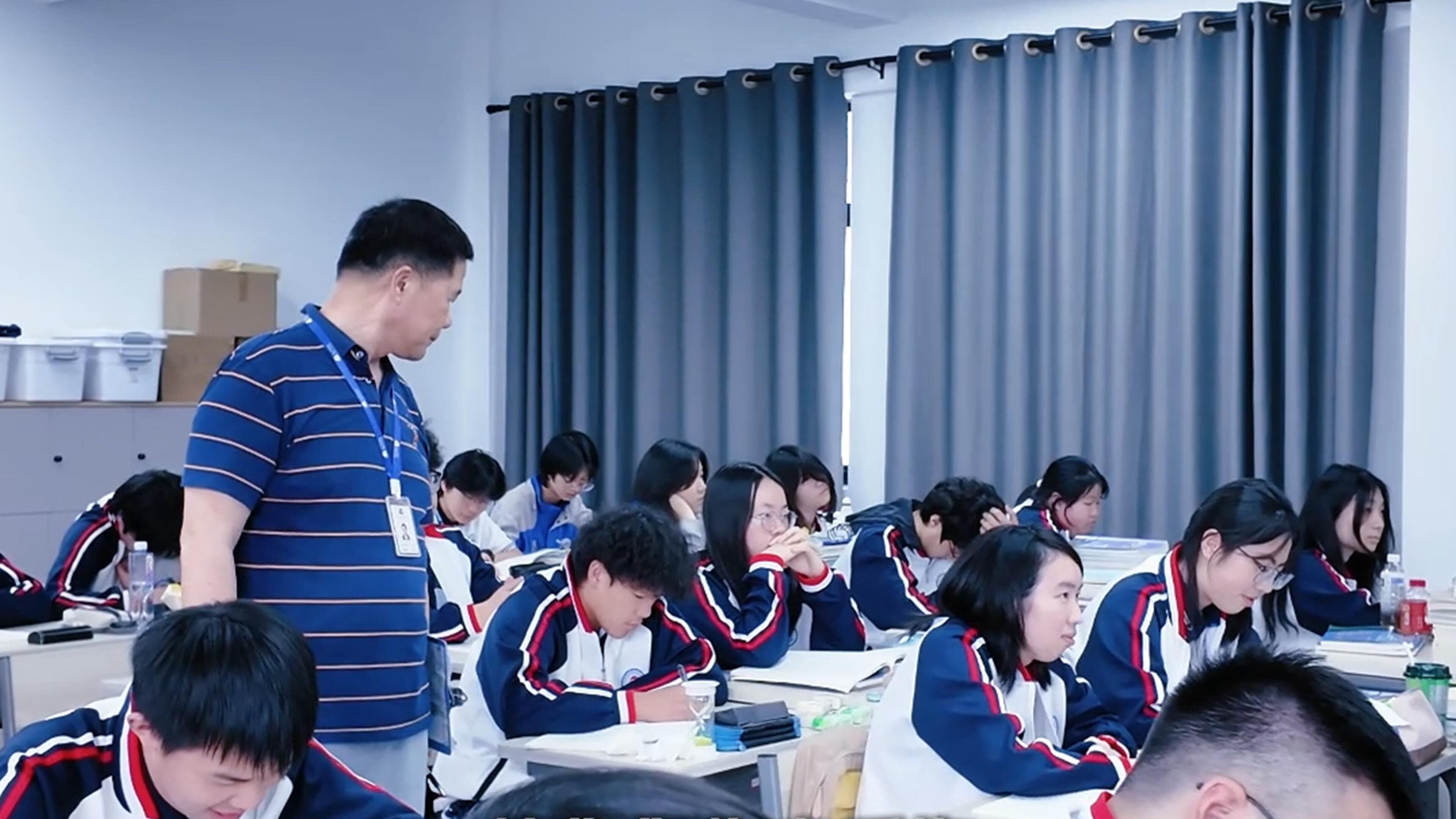 Shanghai Chengcai Comprehensive High School Campus News: Strict Management Rooted in Deep Love – Graduation Farewell Message from the Director of the Student Affairs Department