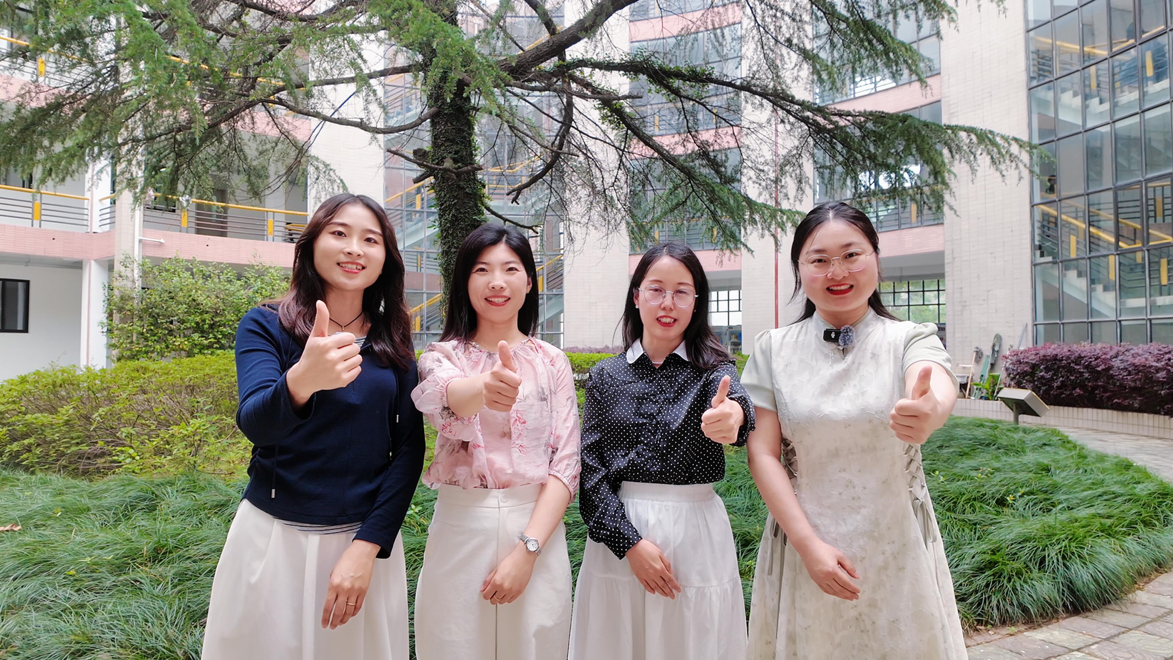 Shanghai Chengcai Comprehensive High School Campus News: "Words of Wisdom for the Summer, Steady Steps Toward the Future" – Heartwarming Messages from Teachers to Graduates