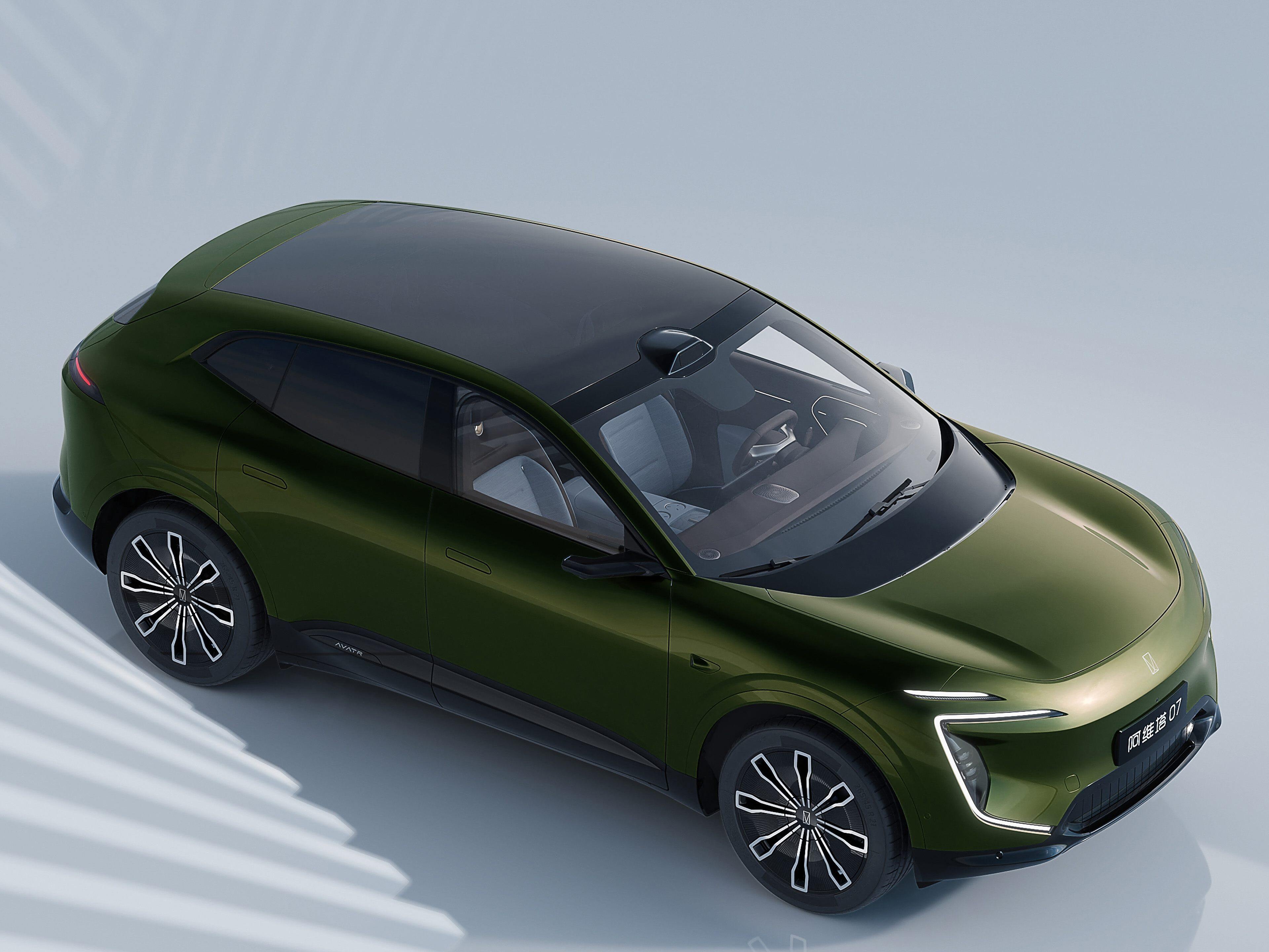 AVATR 07 Electric SUV Import Cars from China for Sale view 2