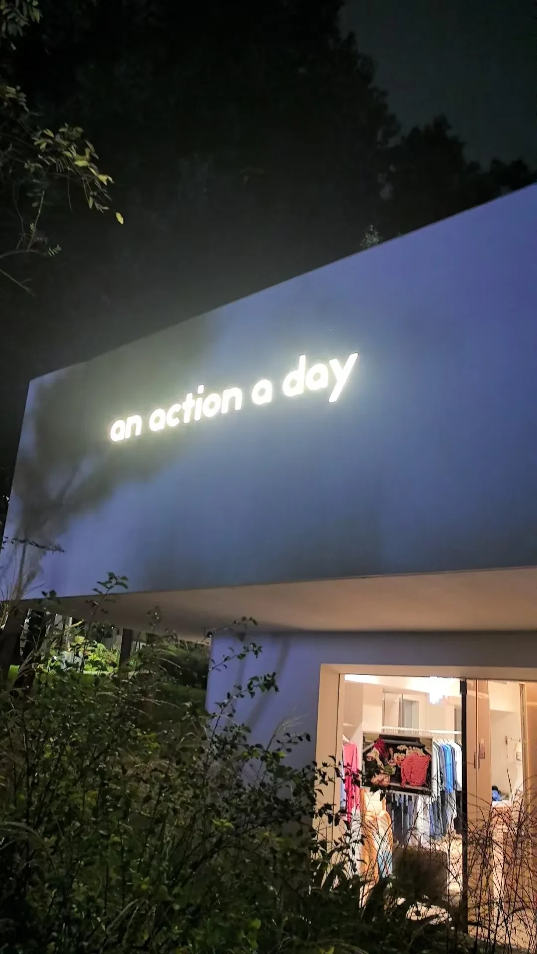 In-store foot traffic analytics deployment for apparel brand "An Action a Day"