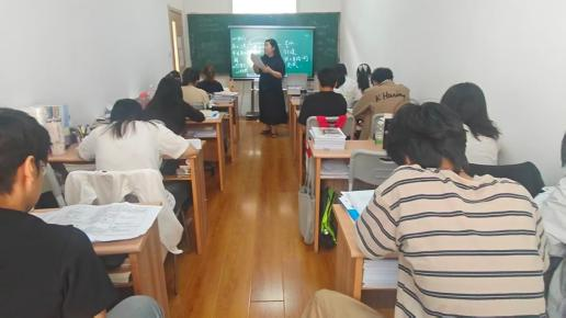 山大校内 小班精教