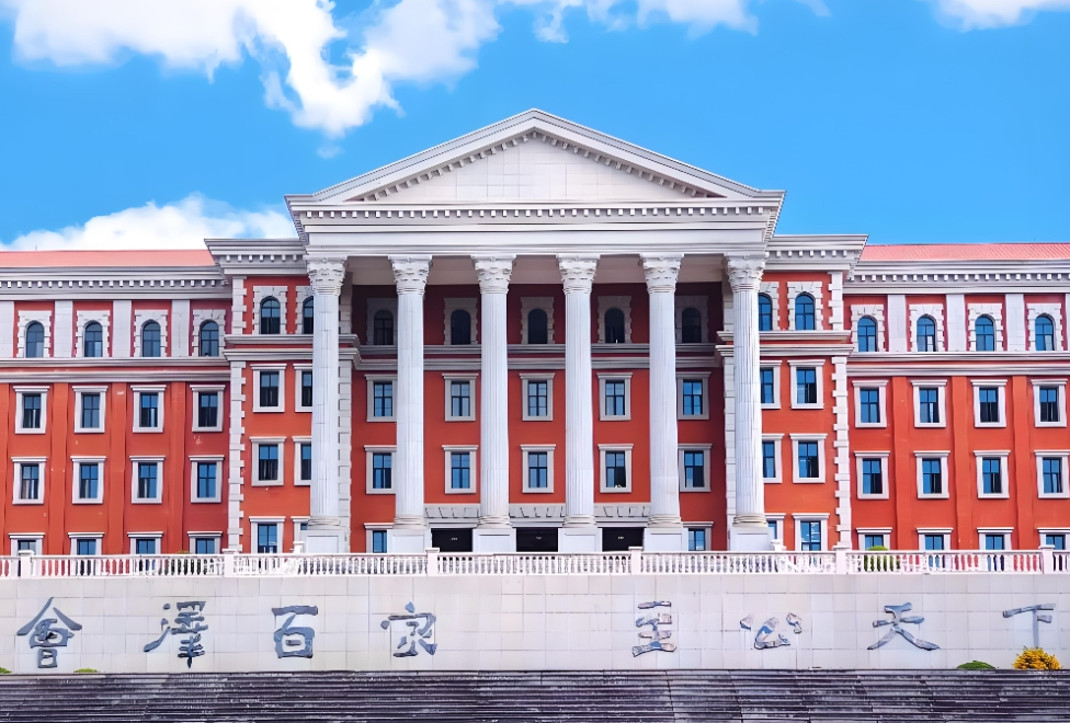 云南云尚优品为云南大学校园超市供货项目案例