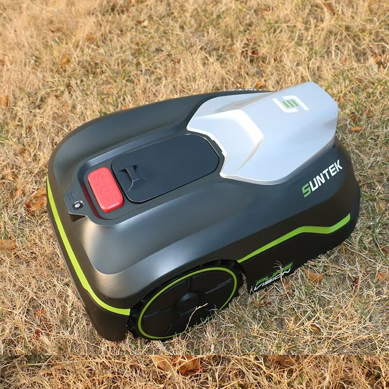 V600 Remote Control Robotic Lawn Mower | 600mm Cutting Width | RC Tracked Mower for Slopes & Large Areas 3