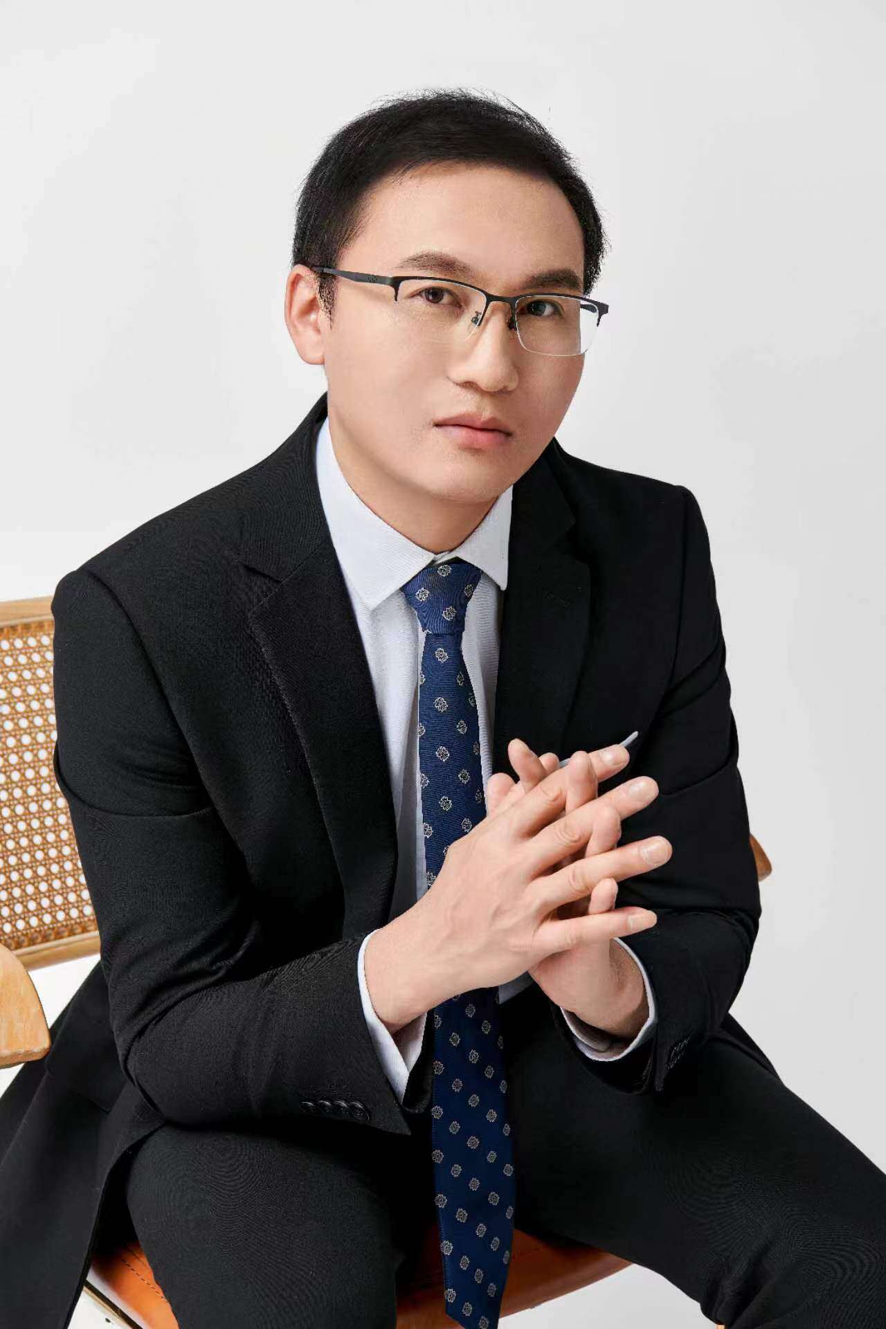 万禄麟