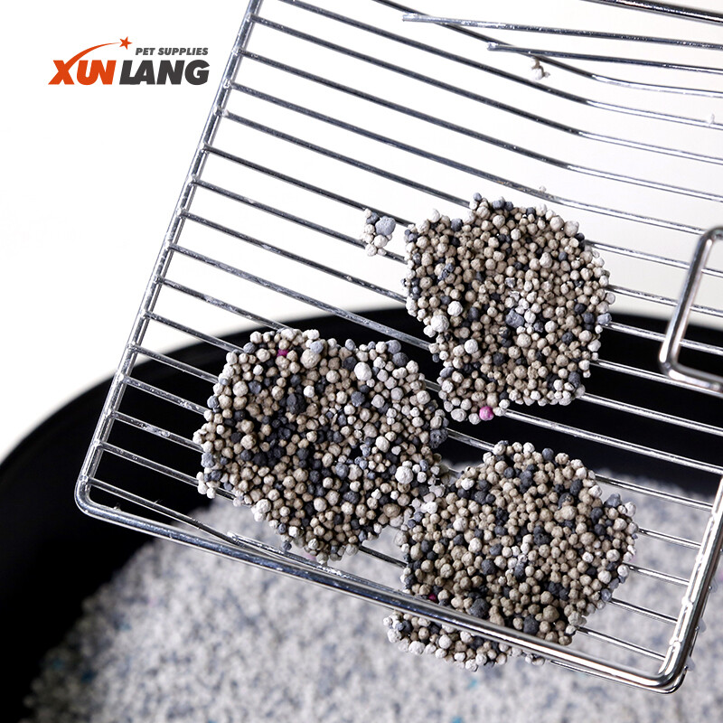 Activated Carbon Sodium Bentonite Cat Litter - gallery thumbnail 2