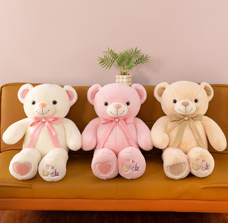 Lucky Ribbon Bear