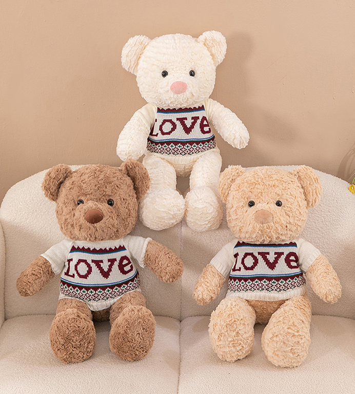 LOVE Sweater Bear