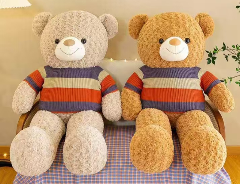 Rose Velvet Sweater Bear