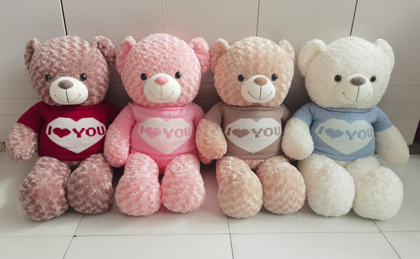 LOVE Sweater Bear