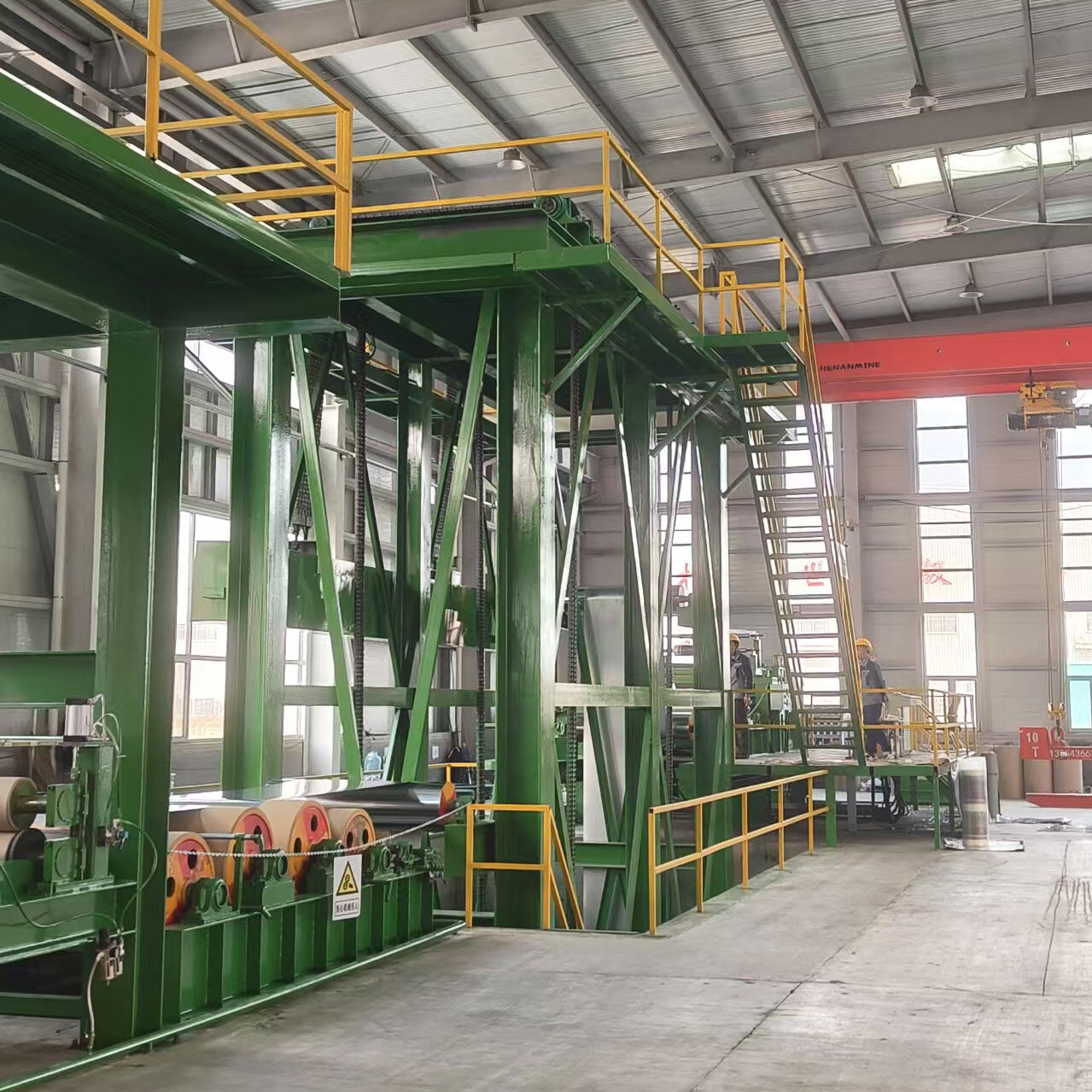 Production Workshop - Real-World View of Huahui New Materials Aluminum Plate Processing Equipment and Powder Coating Line