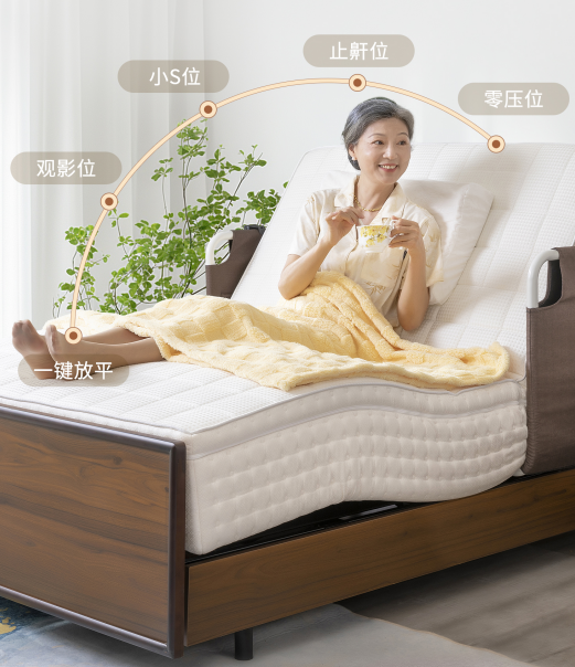 长辈躺卧在贴合颈椎曲线的床垫上