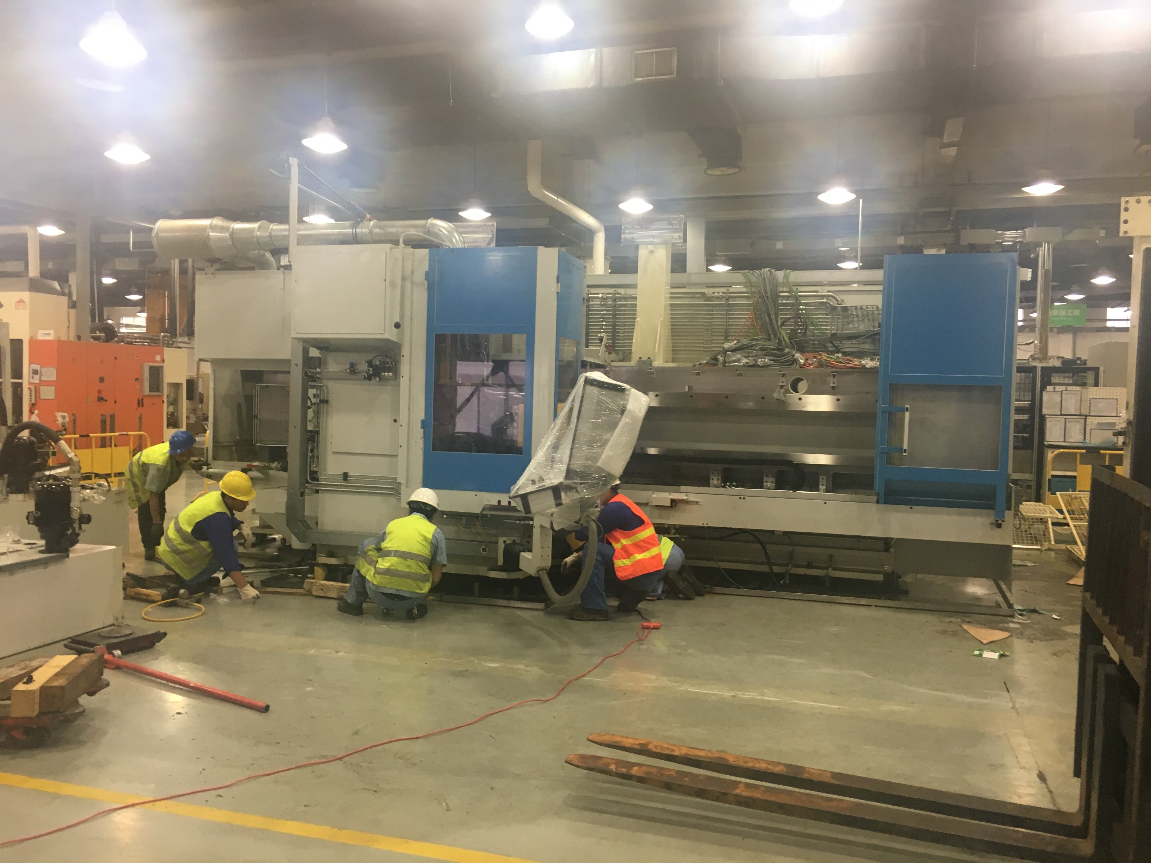 Dismantling, relocation and installation of a German-made KINK broaching machine