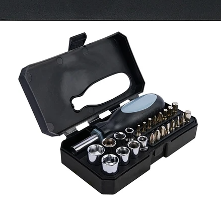 Raymond 25-Piece Screwdriver Tool Set scenario 2