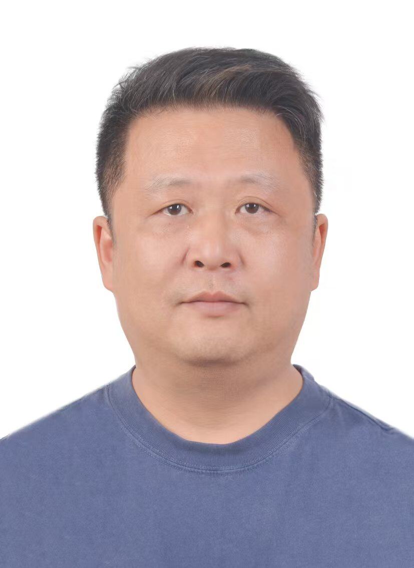 潘浩