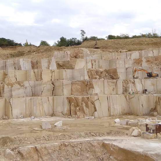 Stonemine Hungary