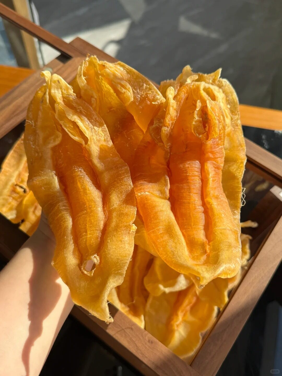 珍贵赤嘴，色泽红润的高品质鱼胶